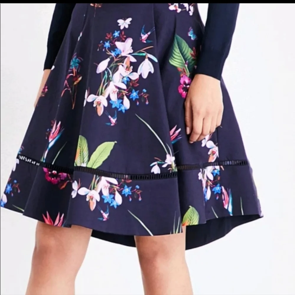 Ted Baker London navy plio tropical oasis skirt - Picture 2 of 9